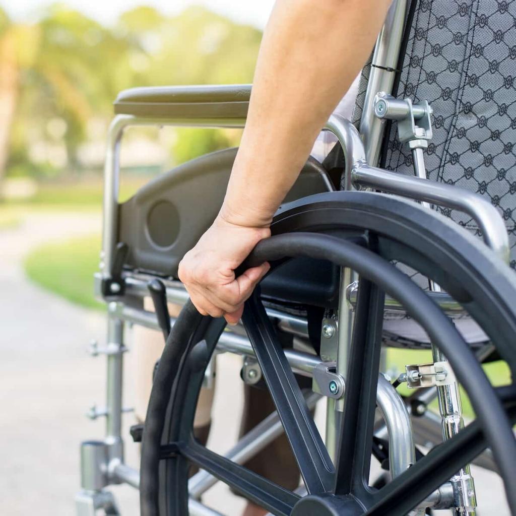 spinal cord injury lawyers