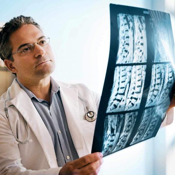 Spinal Cord Injury Lawyer